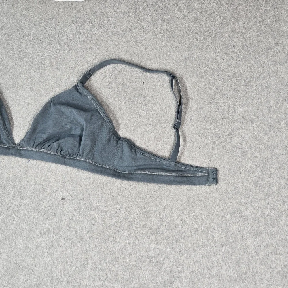SKIMS Women Bra MEDIUM Blue Bralette Wireless Unlined NWT - Picture 8 of 13